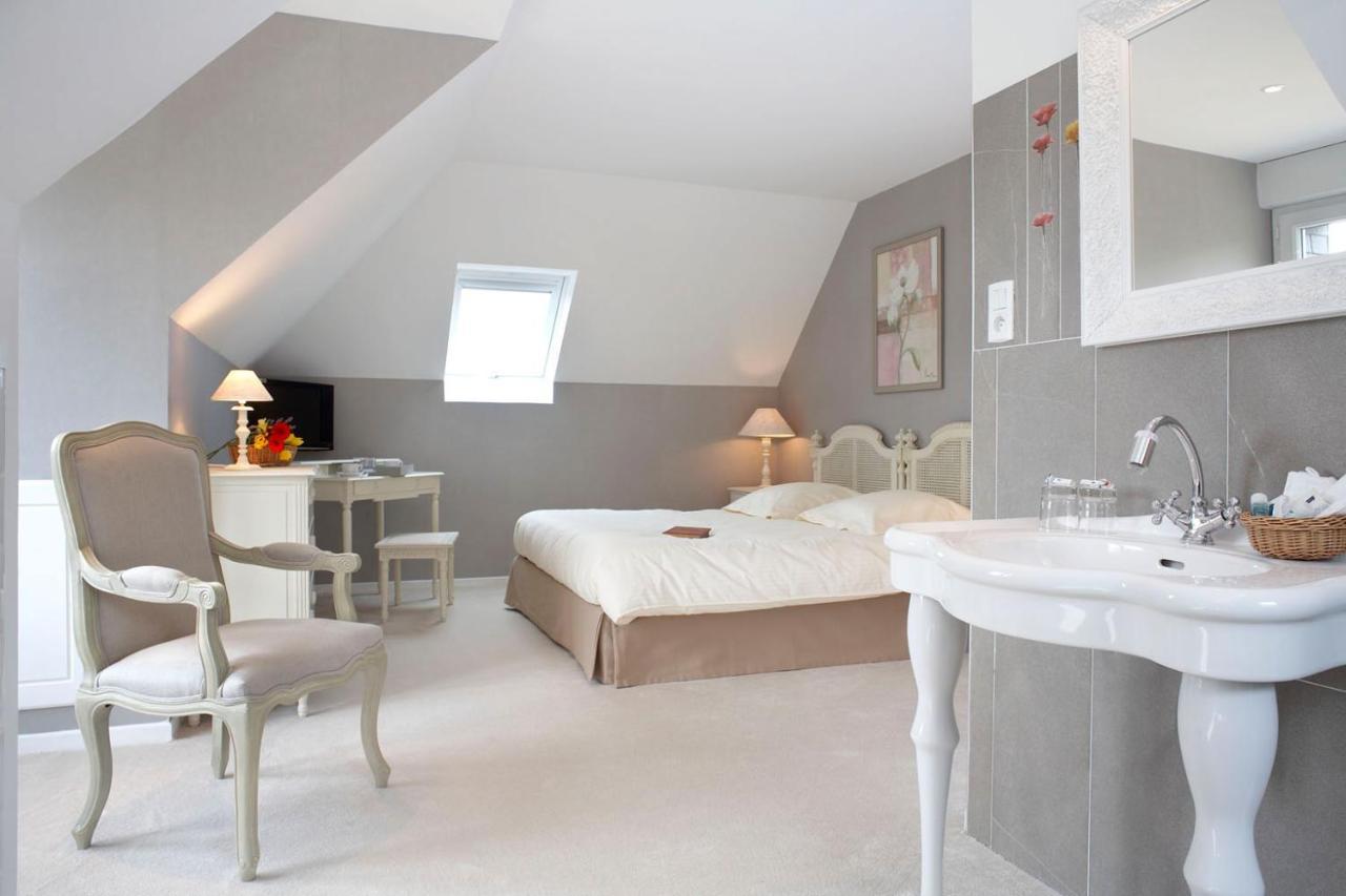 Double Room Sea Garden View